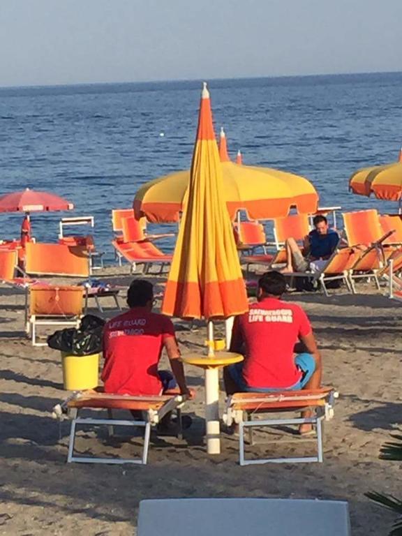 Ipanema Suite جيارديني ناكسوس المظهر الخارجي الصورة